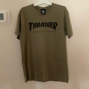 THRASHER Skateboard Magazine Hunter green T-Shirt.  Men size M